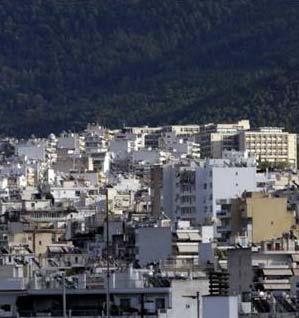 16 ATTIKO BHMA οικονομία Παρασκευή 23 Φεβρουαρίου 2018 ΟΙ ΑΛΛΑΓΕΣ ΠΟΥ ΕΡΧΟΝΤΑΙ Στο έλεος των φοροανατροπών τα ακίνητα Βαρύτατη φορολογία περιμένει τους ιδιοκτήτες ακινήτων από το συνδυασμό των νέων