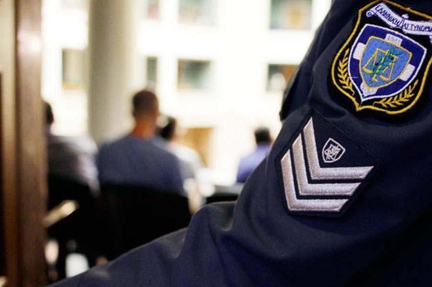 6 ATTIKO BHMA åéäþóåéò Παρασκευή 23 Φεβρουαρίου 2018 n ΥΠΟΔΙΕΥΘΥΝΣΗ ΔΙΩΞΗΣ ΝΑΡΚΩΤΙΚΩΝ Συνελήφθη στο «Ελ.