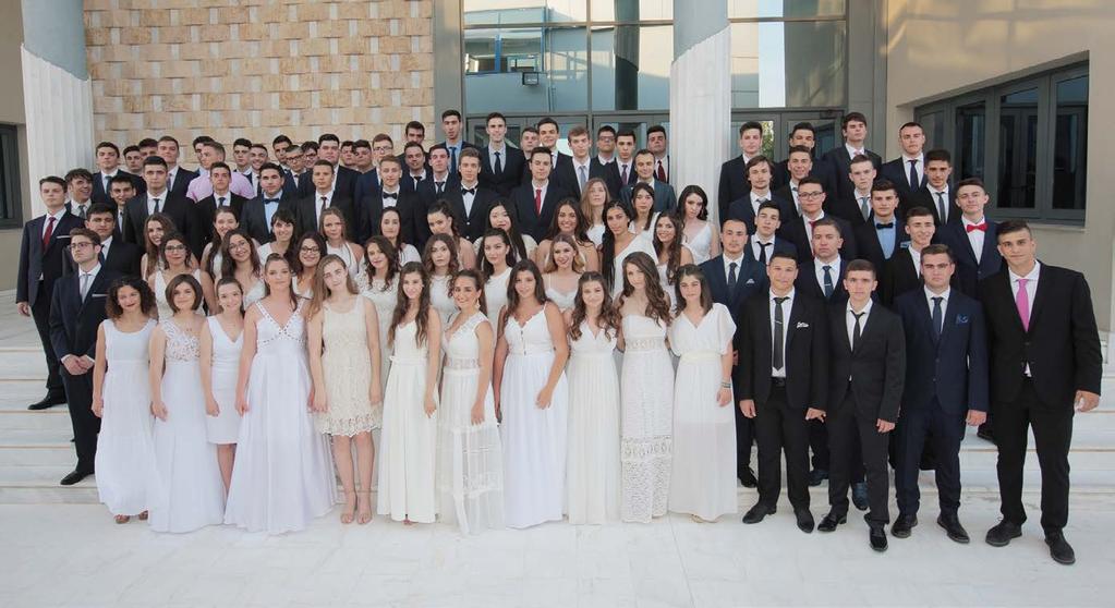 MAΘΗΤΙΚΑ ΜΗΝΥΜΑΤΑ ΑΠΟΦΟΙΤΗΣΗ 11 Λαμπρή Τελετή Aποφοίτησης Τα Εκπαιδευτήρια E.