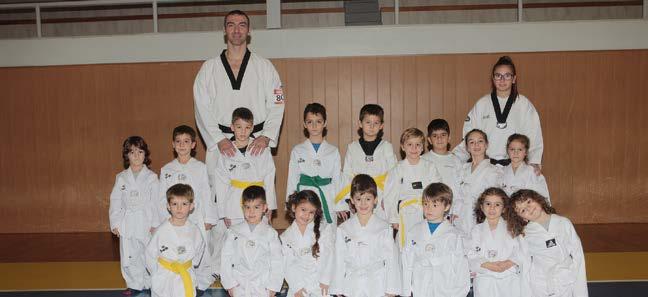 MAΘΗΤΙΚΑ ΜΗΝΥΜΑΤΑ Ακαδημία Tae Kwon Do αθλητισμοσ 87 Τα Εκπαιδευτήρια, μένοντας πιστά στον σκοπό τους να προσφέρουν πάντα υψηλού επιπέδου παροχές, έθεσαν στο τιμόνι της Ακαδημίας Tae Kwon Do τον δύο