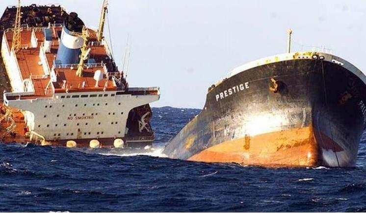 Ρύπανση από πλοία Ναυτικά ατυχήματα: Οι διάσημες ρυπάνσεις Μεγάλες περιβαλλοντικές καταστροφές (Prestige,