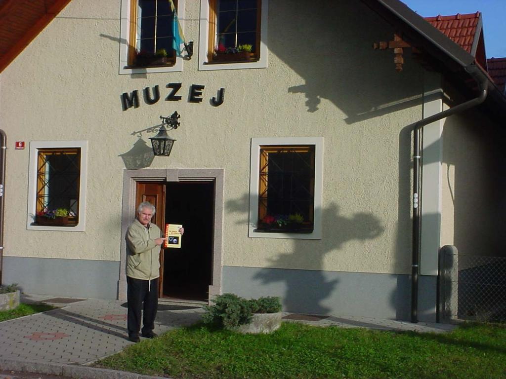 21. 10. 2004: Vega kot astronom, zaključno predavanje na Festivalu znanosti SZF 2004, Narodna galerija, Ljubljana. Od 17. 11. do 25. 12. 2005: Razstava publicističnega, pedagoškega in drugega dela M.