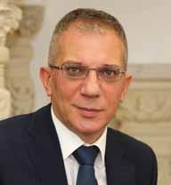 Comitetul de Direcție Traian Halalai Președinte al EximBank din noiembrie 2012, are o vastă experiență în mediul bancar, acumulată ca Director General Adjunct și Membru al Consiliului de