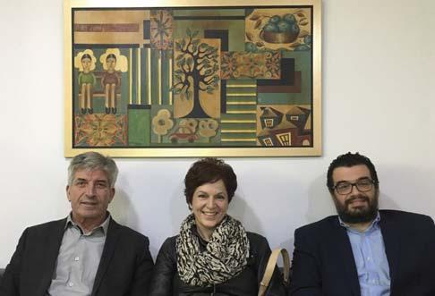 10 ATTIKO BHMA πολιτισμός Παρασκευή 2 Μαρτίου 2018 ΔΗΜΟΣ ΚΡΩΠΙΑΣ Δωρεά πίνακα ζωγραφικής από τη Μαρία Κοκκίνη Ο δήμος Κρωπίας ευχαριστεί την καλλιτέχνη-εικαστικό,μαρία Κοκκίνη για την ευγενική