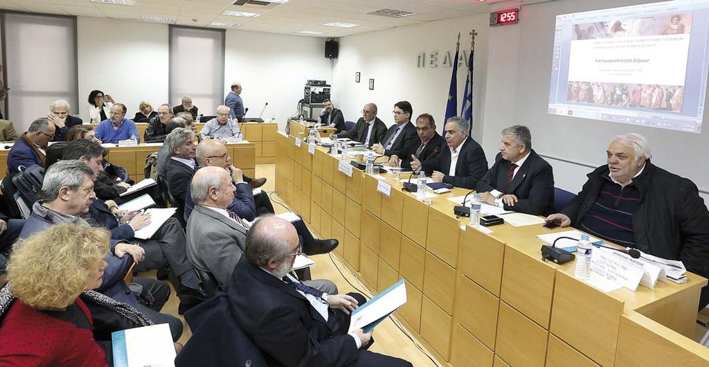 12 ATTIKO BHMA επικαιρότητα Παρασκευή 2 Μαρτίου 2018 Παρουσιάστηκε η μελέτη των καθηγητών Ν. Χλέπα και Ι. Ψυχάρη Αλλαγές στην κατηγοριοποίηση Συνέχεια από την πρώτη σελίδα Αναφερόμενος ο κ. Γ.