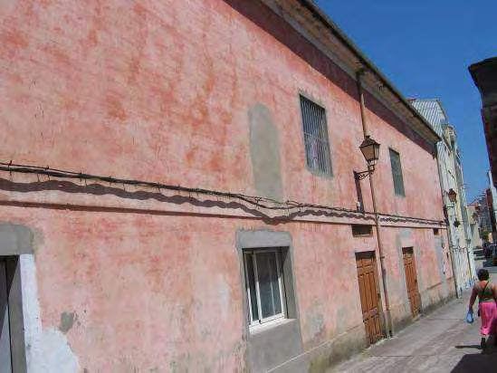 PLAN XERAL DE ORDENACIÓN MUNICIPAL DE ARES (A CORUÑA) 100 Antigo cine Fachada principal Fachada posterior Outra incidencia cós elementos facilitados pola Dirección Xeral de Patrimonio Cultural é a