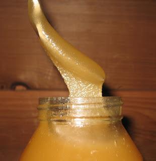 Το μέλι που έχει κρυσταλλώσει δεν σημαίνει ότι έχει νοθευτεί με ζάχαρη, το αντίθετο μάλιστα.