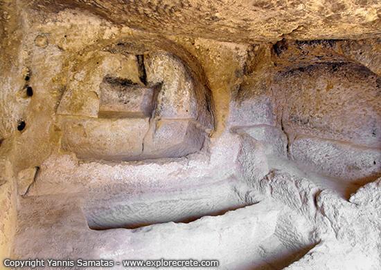 ΠΗΛΙΕ ΣΑ ΜΑΣΑΛΑ Δικόvα 32 Μάηαλα http://www.explorecrete.com/crete-east/gr-matala-spilies.