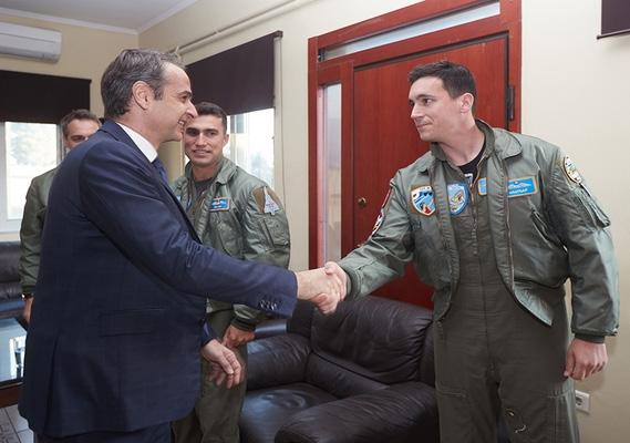 Μητσοτάκης στη Τανάγρα Ο πρόεδρος της Ν.Δ Κ. Μητσοτάκης επισκέφθηκε στη Τανάγρα την 114η Πτέρυγα Μάχης.