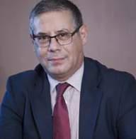 Έχει σπουδάσει Οικονομικά στο Πανεπιστήμιο Αθηνών. Είναι επίσης μέλος του Δ.Σ.