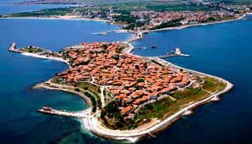 Βρίσκετε στις Ακτές της Μαύρης Θάλασσας και αναφέρεται ως το μαργαριτάρι της Μαύρης θάλασσας. Η πόλη είναι προστατευόμενη από την Unesco.