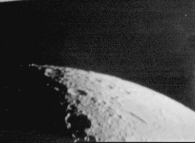 Slika 11: Luna z okularno projekcijo in