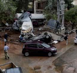 Μεγαλύτερη γεωγραφική συγκέντρωση ζημιών περιουσίας καταγράφεται στην περιοχή της Μάνδρας, όπου η δηλώθηκαν 110 ζημιές με πρόβλεψη αποζημίωσης 10,2 εκατ. ευρώ και μέση ζημία 93.435 ευρώ.