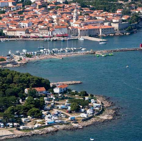 potpuno renoviran ZA SEZONU 2012. Odmor u neposrednoj blizini povijesne jezgre grada Krka Proveli smo nezaboravan, opuπtajuêi odmor u mobilnim kuêicama. Sigurno Êemo se opet vratiti!