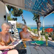 com Recepcija kampa: 06.04. - 11.10.2012.