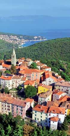 da PoreËa i na samo 3 kilometra od Vrsara, gradiêa umjetnosti i umjetnika.