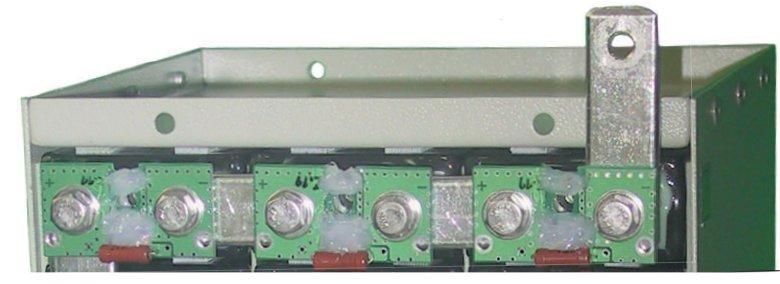 COM=comutator electronic R 1 R 2 R 3