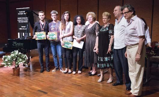 Universităţii Naţionale de Muzică din Bucureşti.