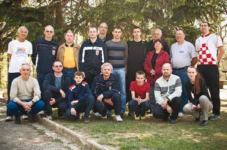 ARG Piše: Željko Belaj, 9A2QU Održan seminar za SportIdent i FjwW Nakon što je Savez nabavio suvremenu opremu za održavanje ARG natjecanja i usvojio pravila za novu