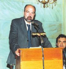 Σούλης. Η έναρξη των εργασιών της Εκδήλωσης πραγματοποιήθηκε από τον Πρόεδρο της Βουλής κ. Απόστολο Κακλαμάνη. «Ó Ýäéï ÄñÜóçò ãéá ôçí Áí