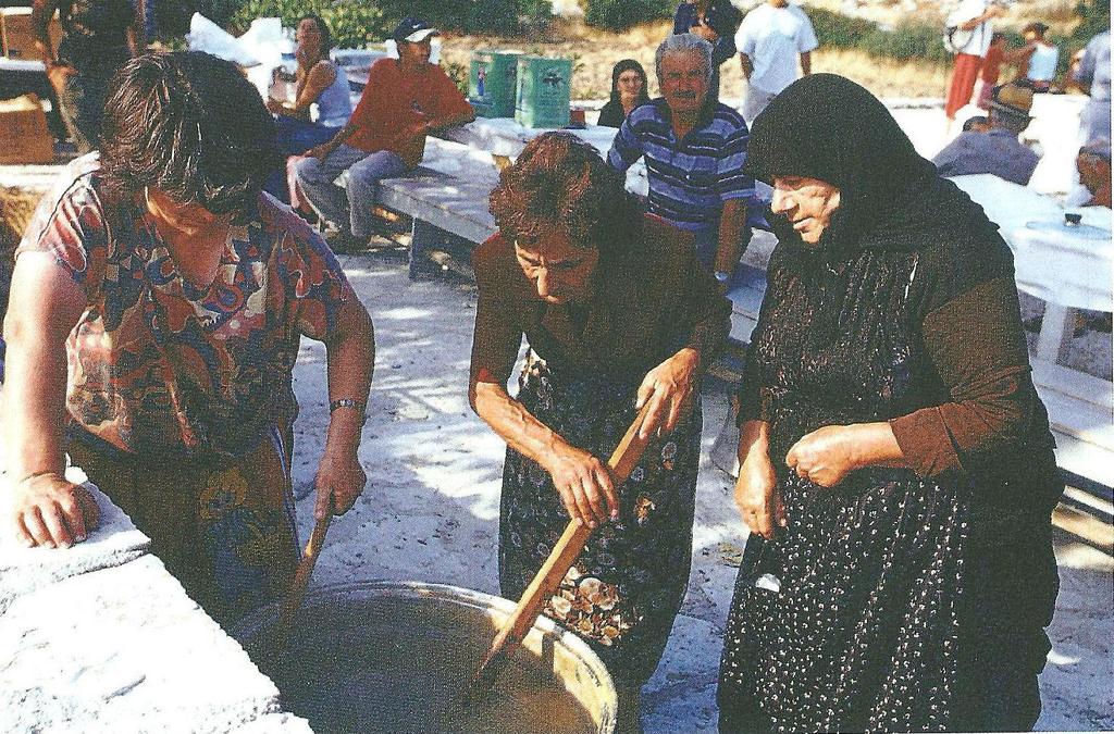 Φωτ. 91: Το μαγείρεμα της