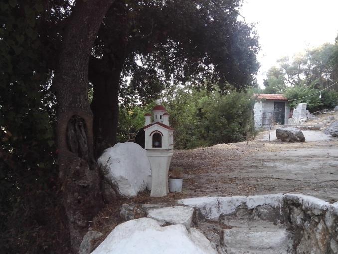 στην Νικιάνα της Βιθυνίας. Σε αυτή τη Σύνοδο συμμετείχε και ο τότε επίσκοπος Λευκάδας Αγαθάρχος.