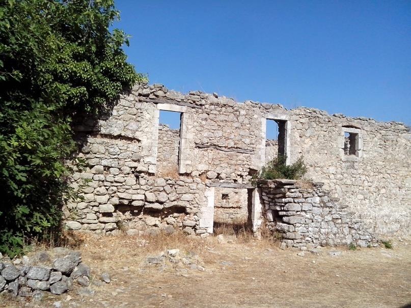 Τα κελιά τους βρίσκονταν δίπλα στο ναΐσκο. Το 1622 ο Οθωμανός Αχμέτ Αγάς?