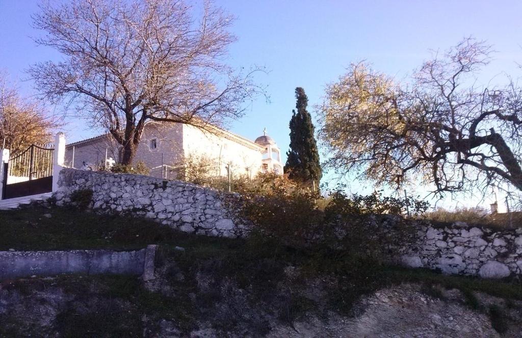 16. Ιερός Ναός Μεταμορφώσεως Σωτήρως Νικιάνας 17. Ιερός Ναός Εισοδίων Θεοτόκου Τσουκαλάδων 18.