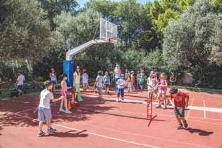 Ποδηλασία και Τοξοβολία στην Πάρνηθα Volleyball Εκμάθηση της βασικής τεχνικής σε ατομικό και ομαδικό επίπεδο, αγώνες και πρωτάθλημα.