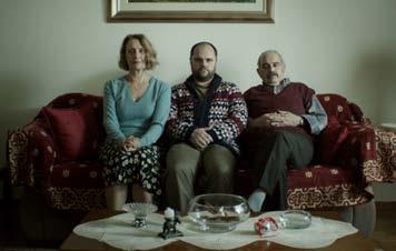 Now it is a seedy district invaded by immigrants from Syria, Afghanistan and Pakistan. The film has several plot strands all of which merge in the end. One plot involves Nakos (Makis Papadimitriou).