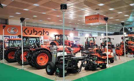 Η Κubota Corporation, που έχει έδρα την Ιαπωνία, είναι από τους μεγαλύτερους κατασκευαστές παγκοσμίως, στους τομείς των γεωργικών ελκυστήρων, συναφών μηχανημάτων, βιομηχανικών κινητήρων, μηχανημάτων