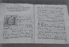 Virgo Prudentissima Xebba ta l-akbar g aqal, minn fejn inti tiela, b aω-ωernieq mimlija dija? Bint Sion, inti kollok miel u lewwa; Sabi a b all-qamar, tiddi b ax-xemx.