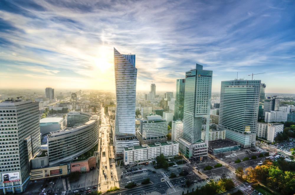 ΕΣΤΙΑΣΗ ΣΤΙΣ ΠΕΡΙΦΕΡΕΙΕΣ Mazowieckie, Πολωνία Η ταχύτερα αναπτυσσόμενη περιφέρεια, όπως μετρήθηκε από τη μεταβολή στο κατά κεφαλήν ΑΕΠ κατά την περίοδο 2008-14, ήταν η περιφέρεια Mazowieckie (η