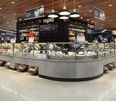 Αγορά Η εταιρεία, θυγατρική του ομίλου Ahold Delhaize, αξιοποιώντας την τεχνογνωσία και την κεφαλαιακή δύναμη ενός πολυεθνικού συστήματος, στο 1ο εξάμηνο του 2016 εξασφάλισε: ενισχυμένα μερίδια