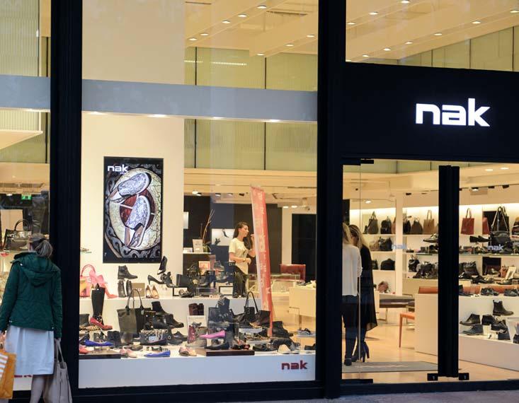 Ο συνδυασμός των πολυεθνικών οίκων που αντιπροσωπεύει με την ιδιωτική συλλογή ΝΑΚ έφεραν την επιχείρηση σε επίπεδο εισπράξεων, κερδών και φήμης σαφώς ανώτερο από αυτό που κατείχε πριν την έναρξη της