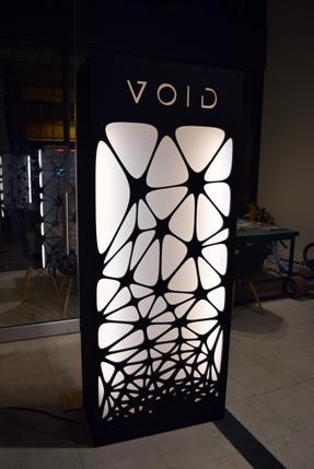 ΕΙΔΙΚΕΣ ΚΑΤΑΣΚΕΥΕΣ Project: Φωτιστικά installations Πελάτης: VOID Mykonos Περιγραφή: Κατασκευαστική λύση