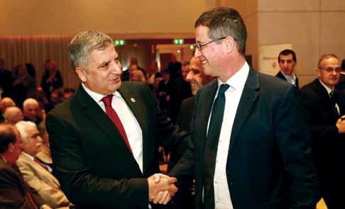 Ειδικότερα ο κ.