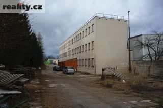 The building can be reached through the grounds or by a separate entrance from the rear. The majority of the ground floor is functional for production and storage.