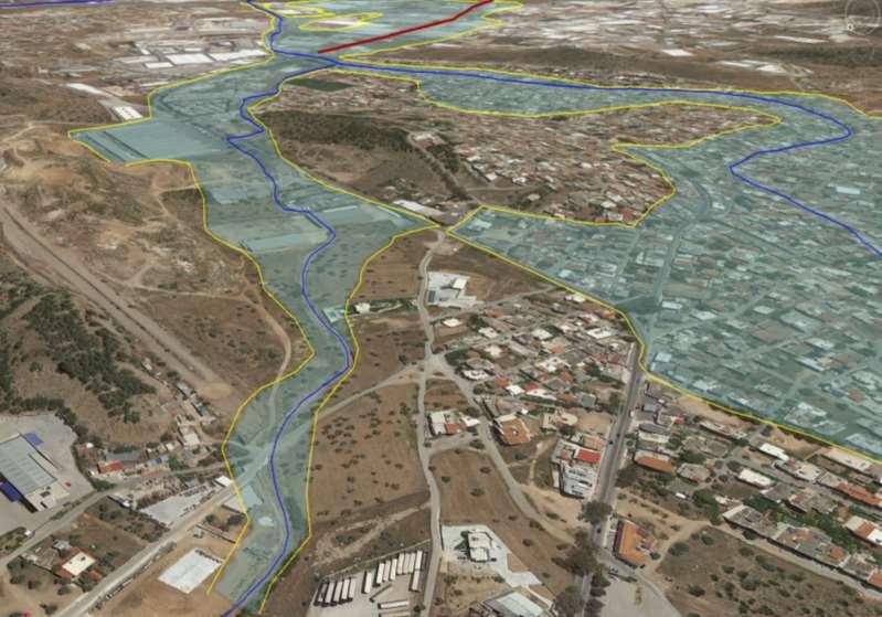 Έκταση Πλημμυρικού Φαινομένου Αριστερά το ρέμα Σούρες εμποδιζόμενο από Επαγγελματικές αποθήκες και το αμαξοστάσιο του Δήμου Μάνδρας Δεξιά το ρέμα Αγίας Αικατερίνης ενώ διαχέεται επιφανειακά στην πόλη