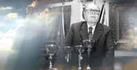 Μιλτιάδη Μαρινάκη, αλλά και με τον ίδιο τον Βαγγέλη Μαρινάκη, όταν εκείνος έκανε τα πρώτα του ποδοσφαιρικά βήματα και μάθαινε από παιδί να λατρεύει τον Ολυμπιακό!