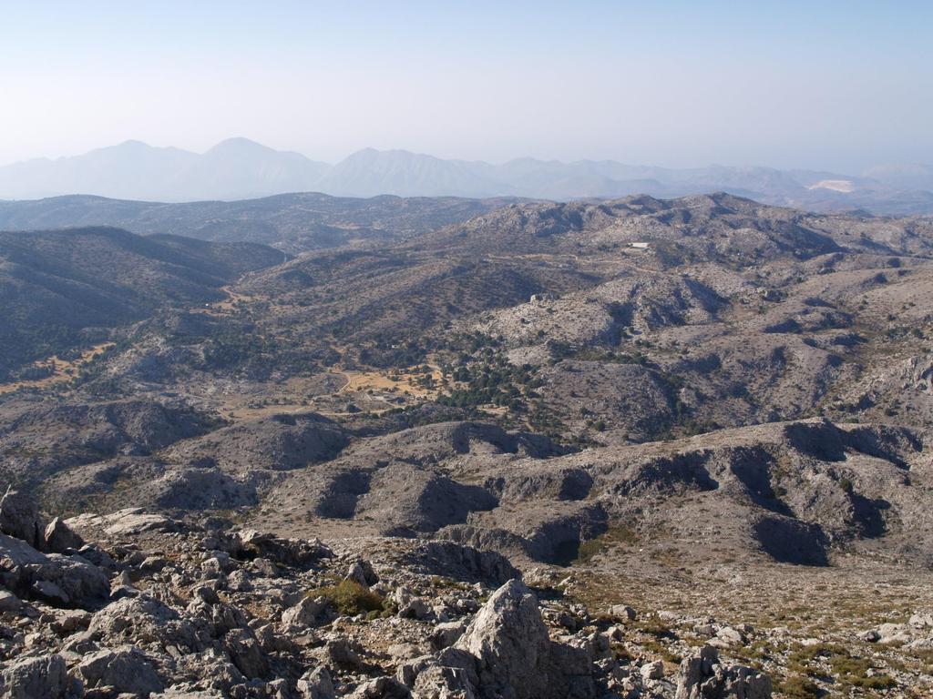 Βιοποικιλότητα: μέρος της ταυτότητάς μας για να διατηρήσουμε την ταυτότητά μας πρέπει να μάθουμε και να εκτιμάμε τη