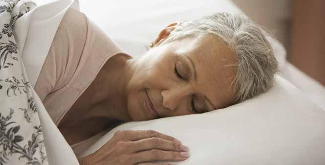 ΕΠΙΣΤΗΜΟΝΙΚΑ ΝΕΑ 4 Ύπνος & Μνήμη Η ηλικία σχετίζεται με αλλαγές στα πρότυπα του ύπνου. Η ποιότητα ύπνου έχει συσχετιστεί με τη γνωστική επίδοση στους ηλικιωμένους.