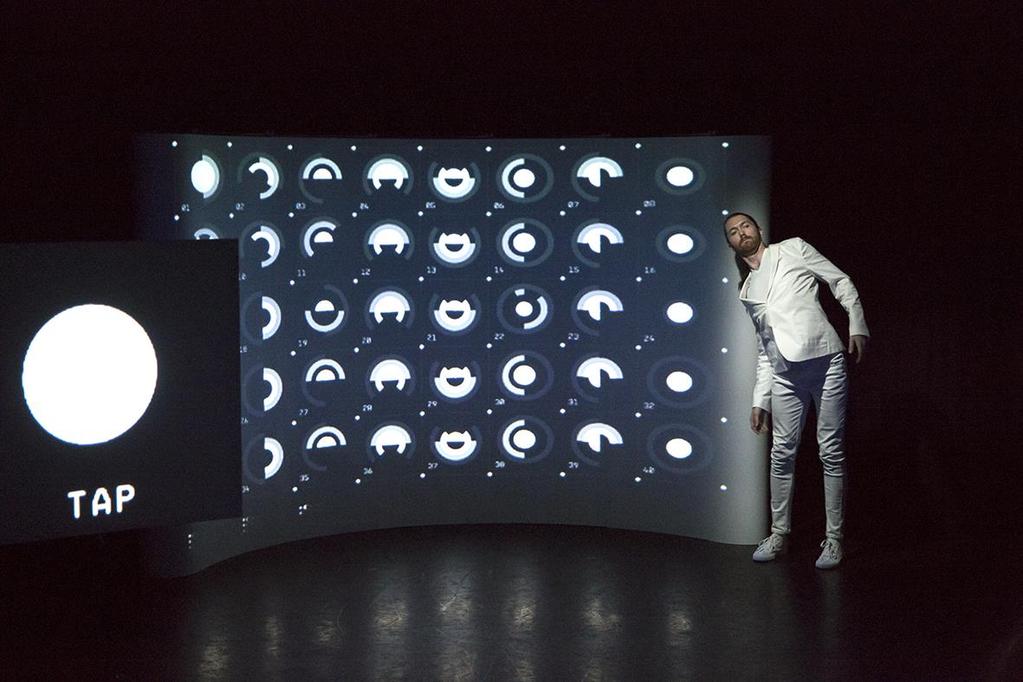 9. Load / Unplug Pell Ensemble (UK) 26 Μαΐου 22:00-22:45 Θέατρο Μητρόπουλος Κατά τη διάρκεια της παράστασης, οι επιλογές σου γίνονται data ώστε να σχηματίσουν ένα νέο ανθρώπινο ον.