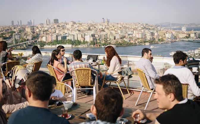 14 Η Ε Υ Ρ Ω Π Α Ϊ Κ Ή Έ Ν Ω Σ Η Μ Ε Α Π Λ Ά Λ Ό Γ Ι Α Από μικρή γεωργική εκμετάλλευση σε διαδικτυακή επιχείρηση χάρη στη στήριξη της ΕΕ Όταν η Πολωνία προσχώρησε στην Ευρωπαϊκή Ένωση το 2004, υπήρχε