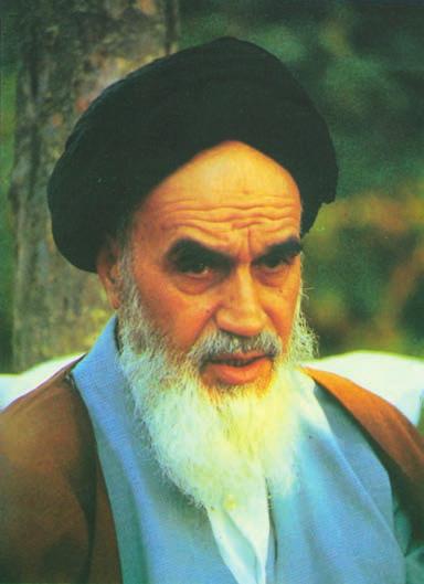 شما عزیزان كوشش كنید كه از این وابستگى بیرون آیید و احتیاجات كشور خودتان را برآورده سازید از