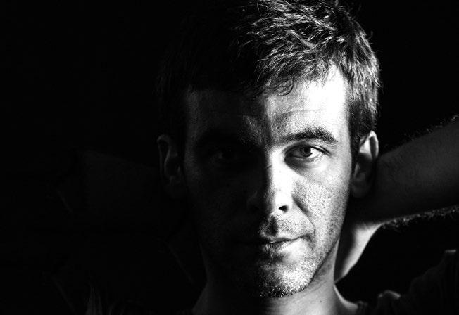 11/08 Συναυλία/Concert 24 Εκπολιτιστικός Σύλλογος Χρουσσών Απόστολος Ρίζος Από το «Τι να θυμηθώ» και τη «Φυσαλίδα», στο «Σ αυτή τη χώρα» και το «Ντούρου-Ντούρου».
