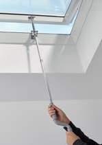 ferestre 20 Caracteristici tehnice 22 Inspirație 30 Ghid pentru alegerea potrivită 38 Mai multe soluții VELUX 44 Prețuri 52 Conduși de inovație 55 Serviciile VELUX Tunel solar Balconul Cabrio Vezi la