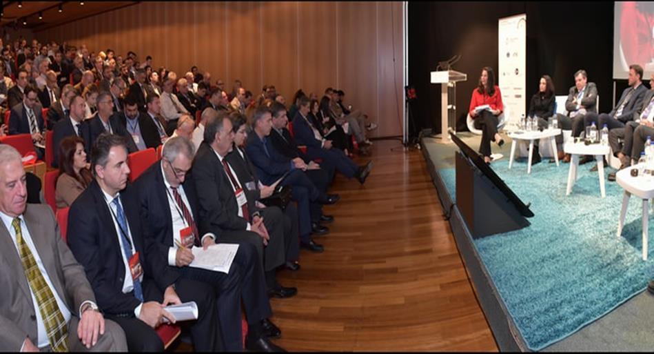Οι παρουσιάσεις των εισηγητών: Νίκος Ροδόπουλος, Πρόεδρος ΕΛΛΗΝΙΚΗ ΕΤΑΙΡΕΙΑ LOGISTICS, Πρόεδρος & CEO ONLINE DATA Δείτε το PDF της παρουσίασης Δείτε το Video της παρουσίασης Δημήτρης Παπακανέλλου,