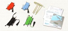 5 V Accesorii necesare set complet accesorii pentru măsurarea clasică cu 3/4 poli( 4 ţăruşi metalici, 3 mosoare cu cabluri de diferite lungimi,cordoane de legătură, clipsuri crocodil, geantă