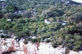 Σπυρόπουλο προέλασε προς Καβάσιλα, κατέλαβε το ύψωμα Κούκος και προωθήθηκε προς τη γέφυρα.